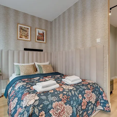 Staywin Chmielna Park Apartman