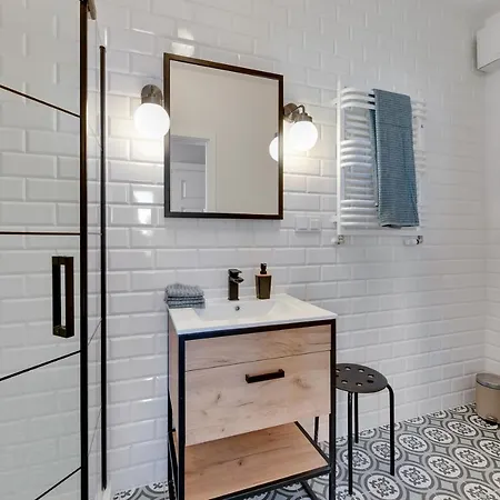 Staywin Chmielna Park *