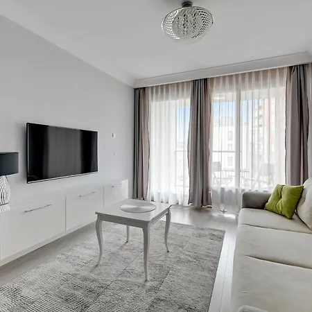 Staywin Chmielna Park *