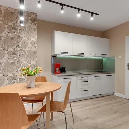 Staywin Chmielna Park Apartment *