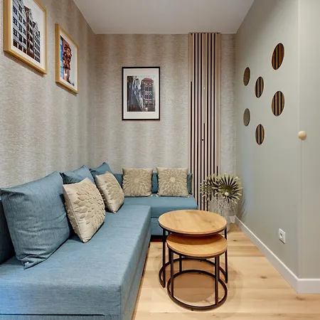 Staywin Chmielna Park *