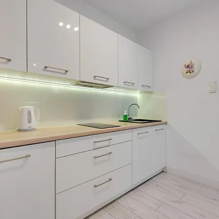 Staywin Chmielna Park *