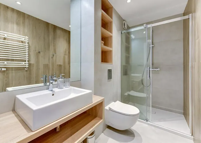 Daire Staywin Chmielna Park