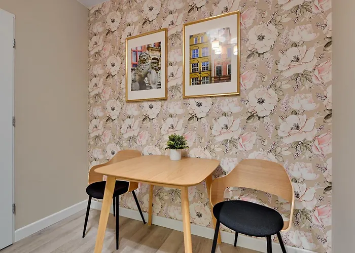 Staywin Chmielna Park *