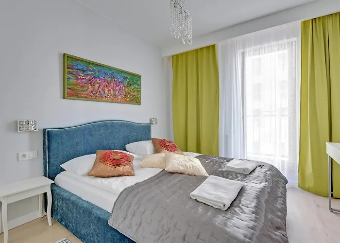 Staywin Chmielna Park 公寓 *